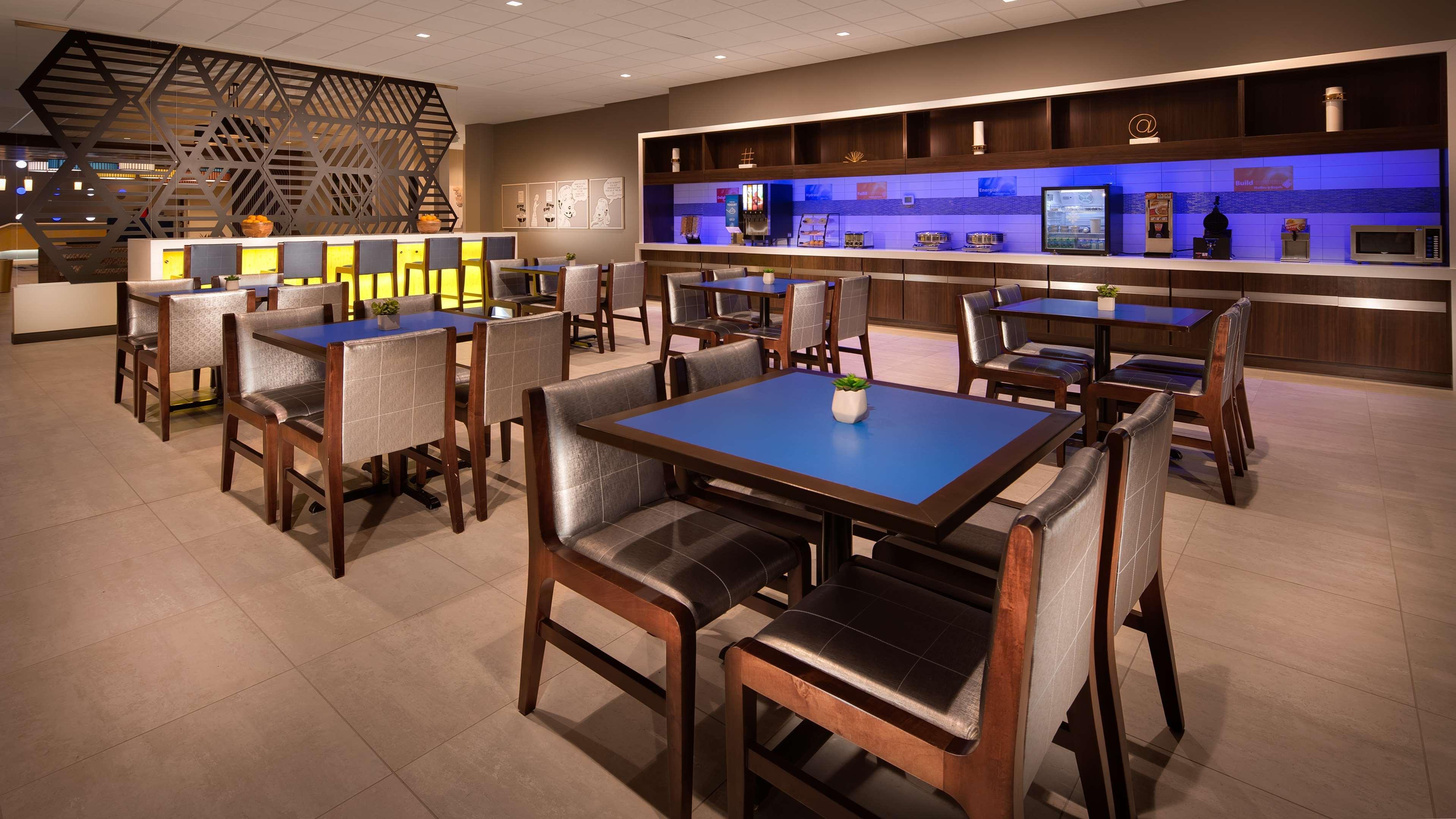 Glo Best Western Nashville Airport Екстер'єр фото